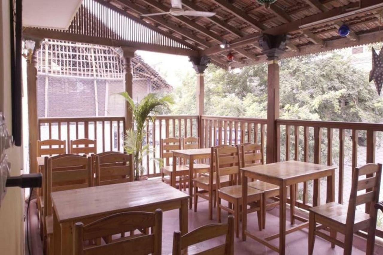 A La Villa Creole Pondicherry Exteriör bild